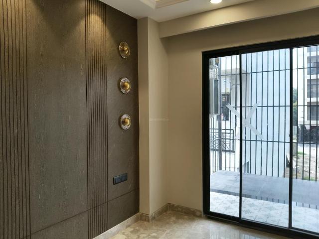 Flat for rent in Hariana