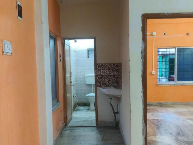 Flat for rent in Calcutta, West Bengal