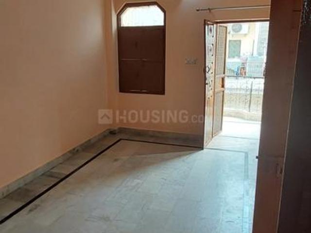 Flat for rent in West Delhi, Deri