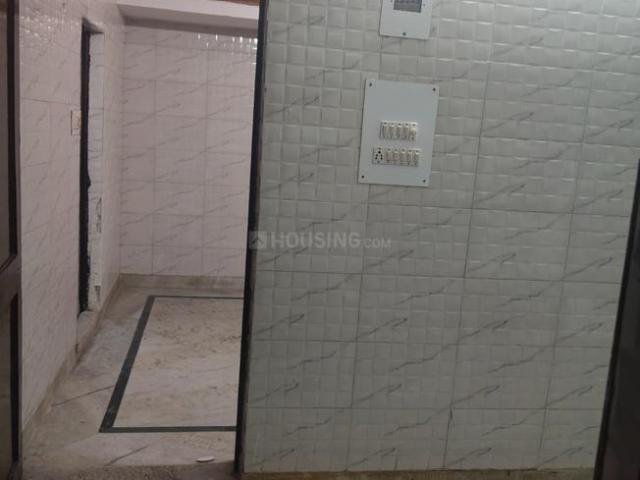 Flat for rent in West Delhi, Deri