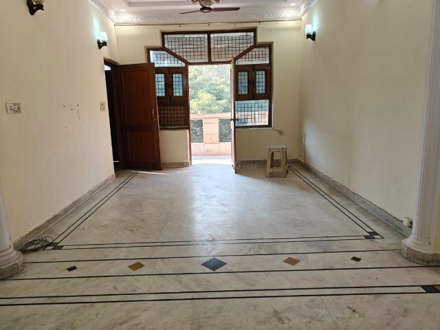 Flat for rent in West Delhi, Deri