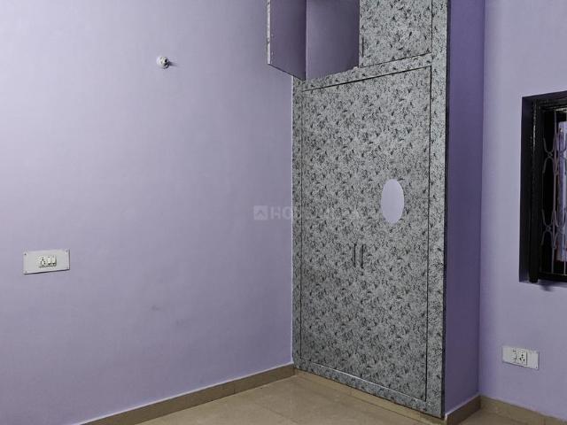 Flat for rent in West Delhi, Deri