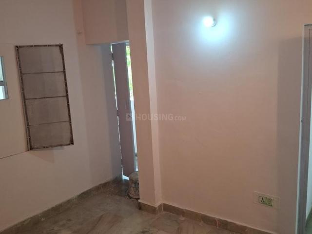 Flat for rent in West Delhi, Deri