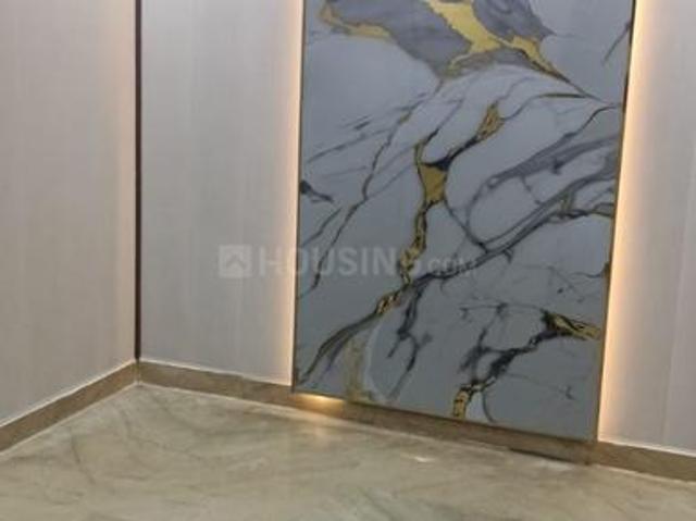 Flat for sale in Paschim Vihar, Delhi