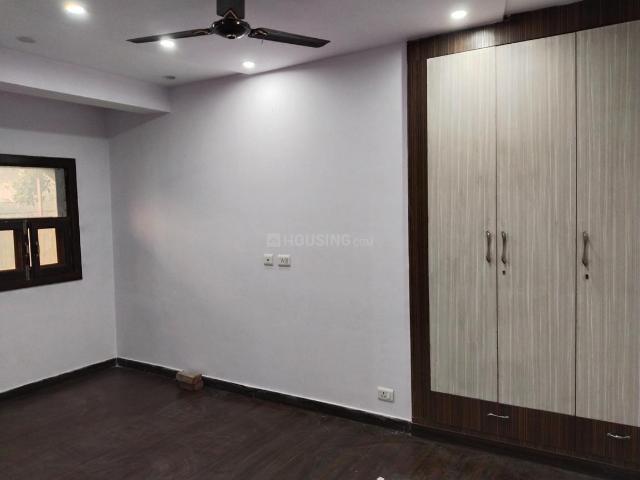 Flat for rent in East Delhi, Deri