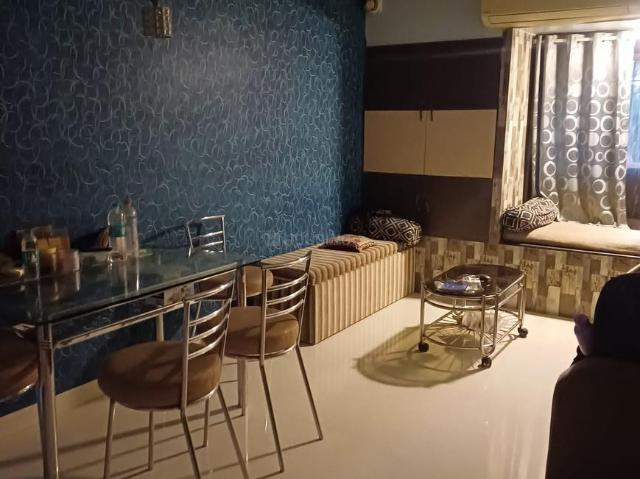 Flat for rent in Powai, Mumbai