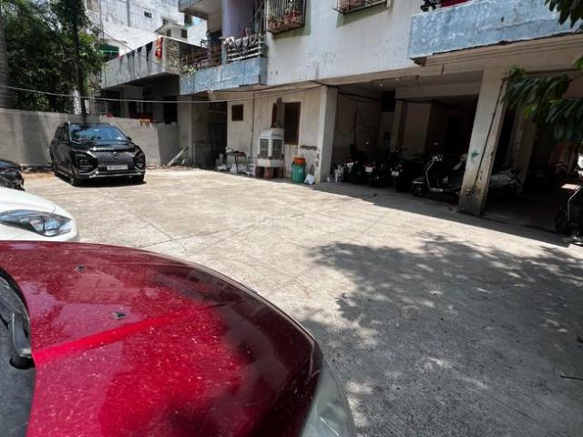 Flat for rent in Madya
