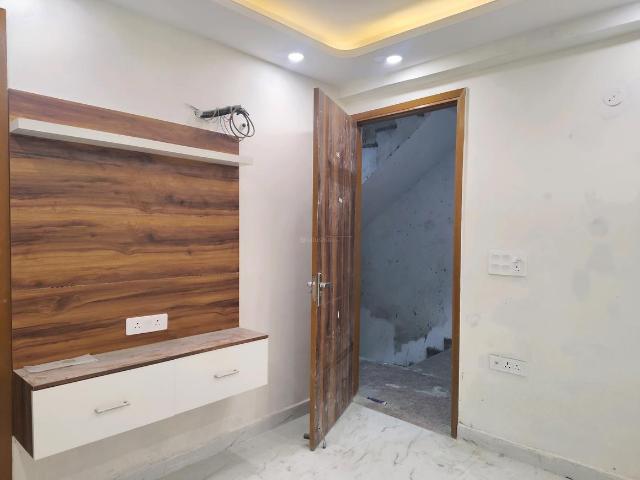 Flat for rent in South Delhi, Deri