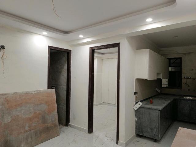 Flat for sale in South Delhi, Deri