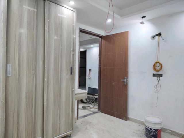 Flat for sale in South Delhi, Deri