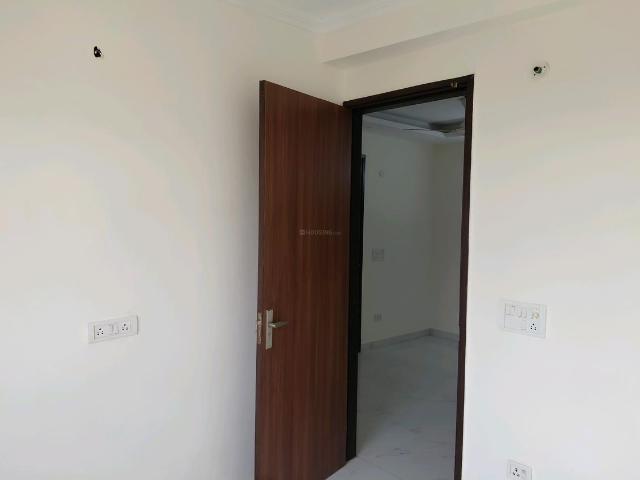 Flat for rent in South Delhi, Deri