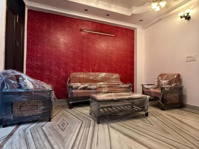 Flat for rent in South Delhi, Deri
