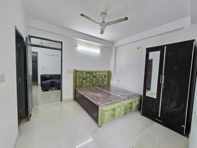 Flat for rent in South Delhi, Deri