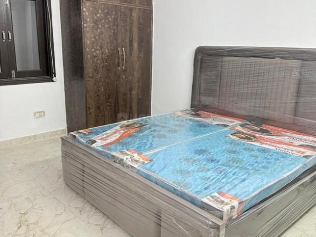 Flat for rent in South Delhi, Deri