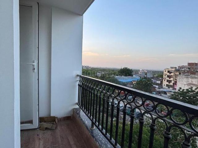 Flat for rent in South Delhi, Deri