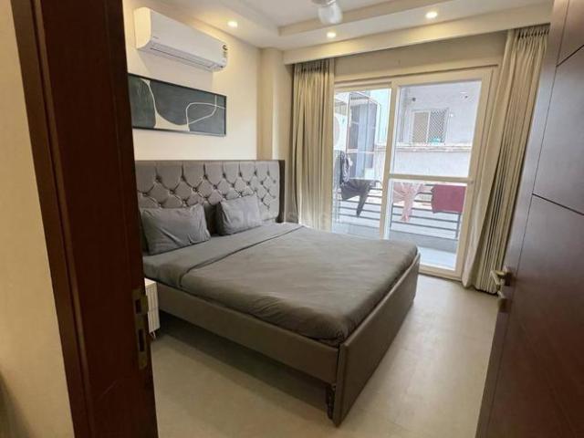 Flat for rent in South Delhi, Deri