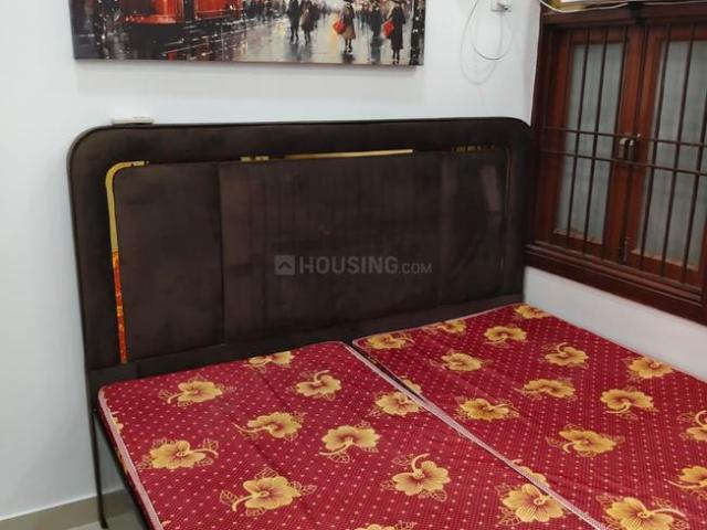 Flat for rent in South Delhi, Deri