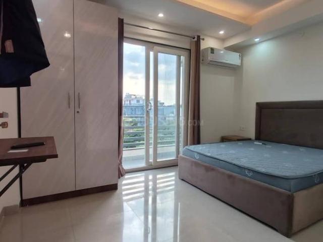 Flat for rent in South Delhi, Deri