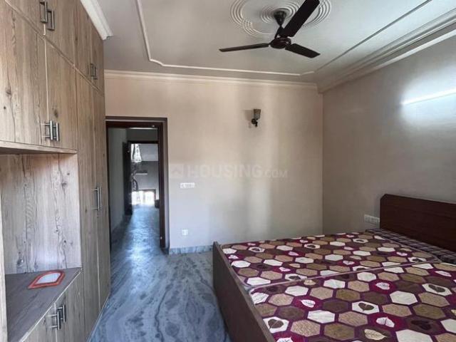 Flat for rent in South Delhi, Deri