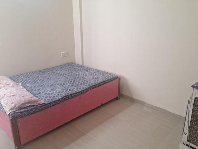 Flat for rent in Madya