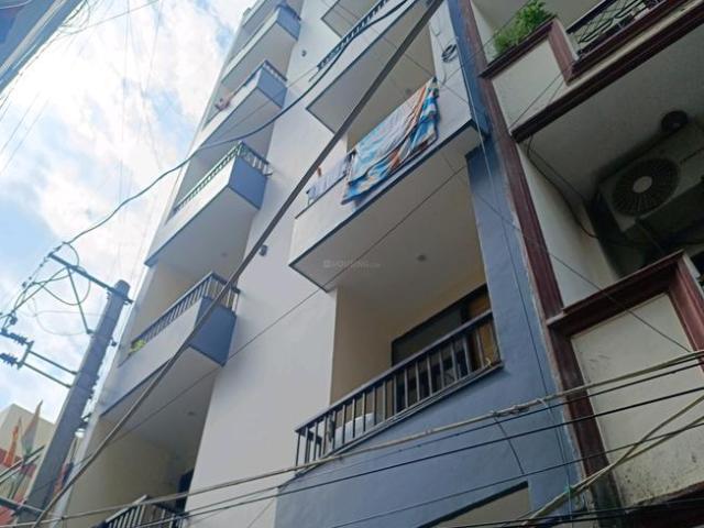 Flat for rent in South Delhi, Deri