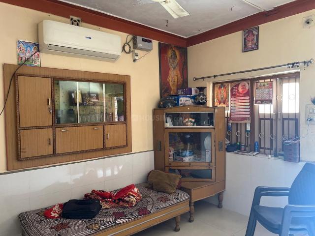 Flat for rent in Sarkhej, Gujarat