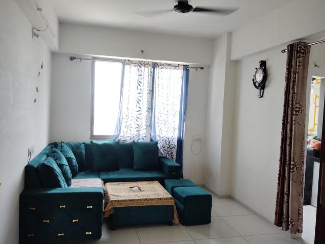 Flat for rent in Sarkhej, Gujarat