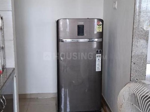Flat for rent in Sarkhej, Gujarat