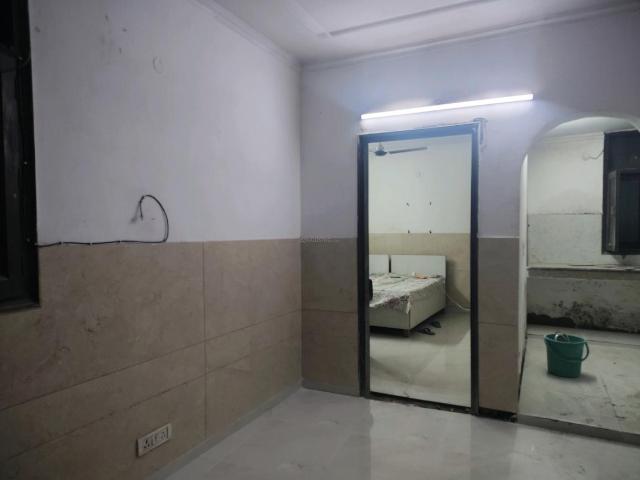 Flat for rent in South Delhi, Deri
