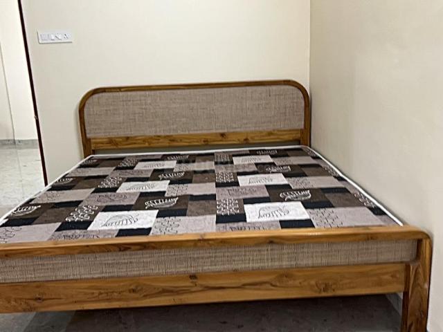 Flat for rent in Madya
