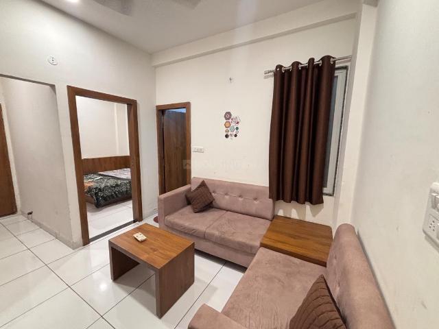 Flat for rent in Madya