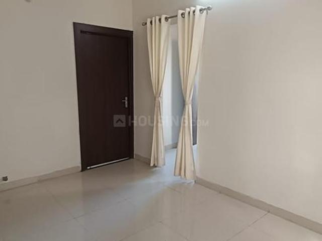 Flat for rent in Madya