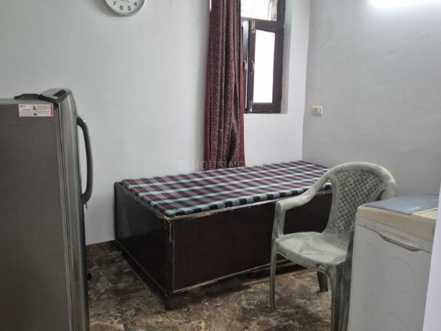 Flat for rent in South West Delhi, Deri