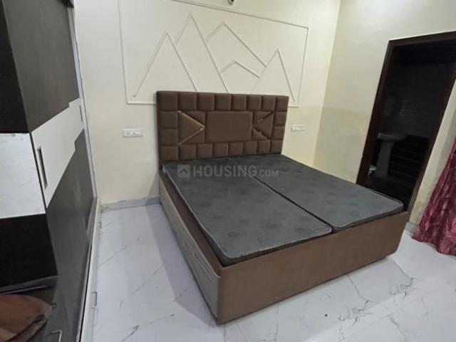 Flat for rent in Sector 127, Santemarja