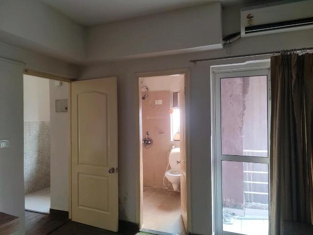 Flat for sale in Greater Noida - Delhi, Arunachal Pradesh