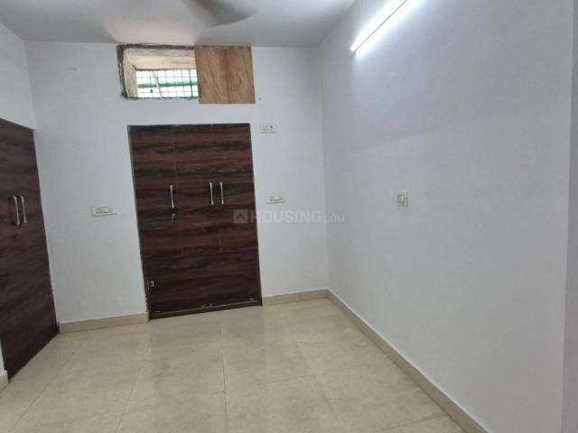 Flat for rent in South West Delhi, Deri