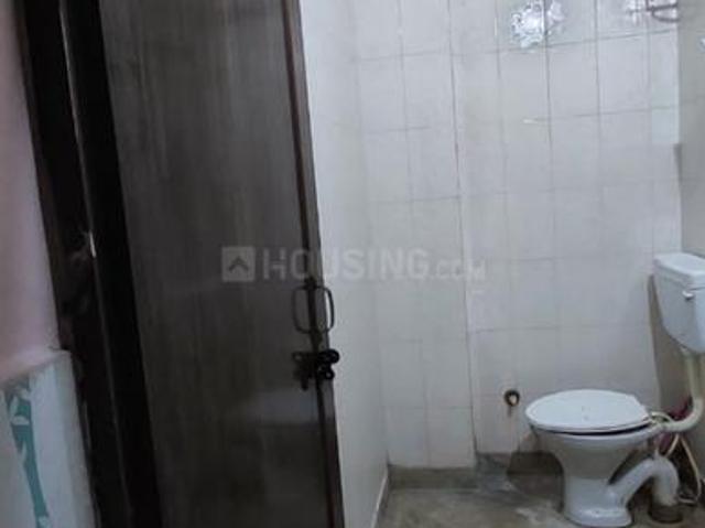 Flat for rent in South West Delhi, Deri