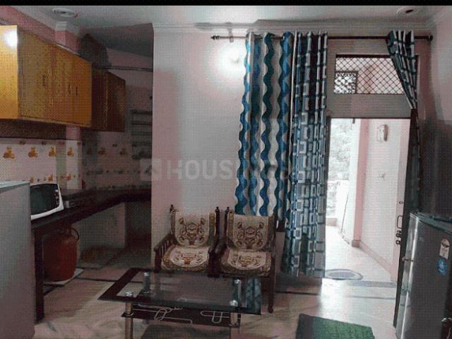 Flat for rent in South West Delhi, Deri