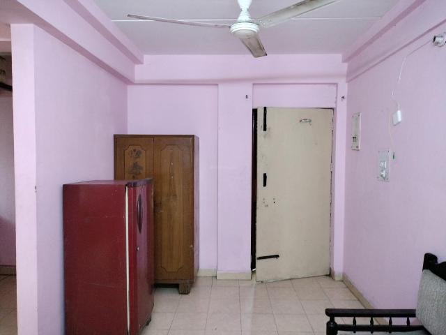 Flat for rent in South West Delhi, Deri
