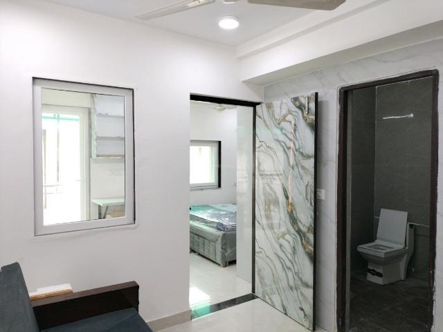 Flat for rent in South West Delhi, Deri