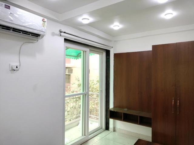 Flat for rent in South West Delhi, Deri