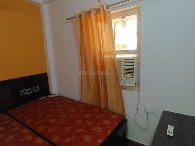 Flat for rent in South West Delhi, Deri