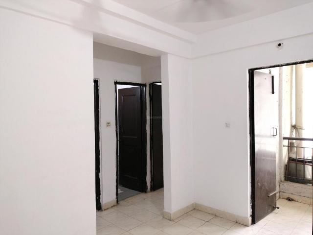 Flat for sale in South West Delhi, Deri