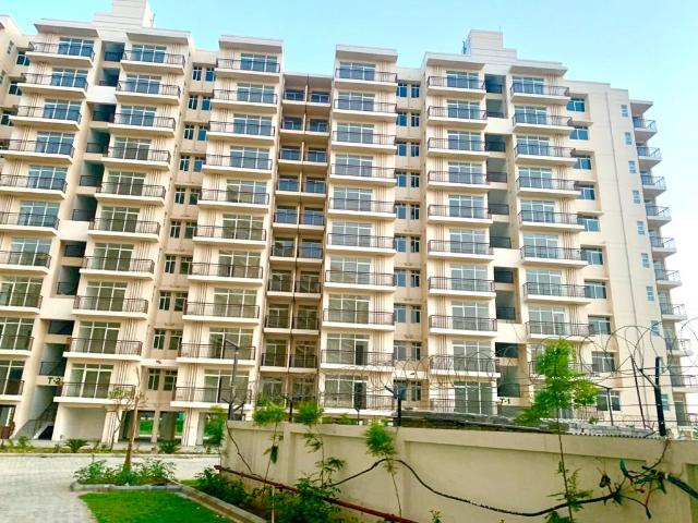 Flat for rent in Hariana