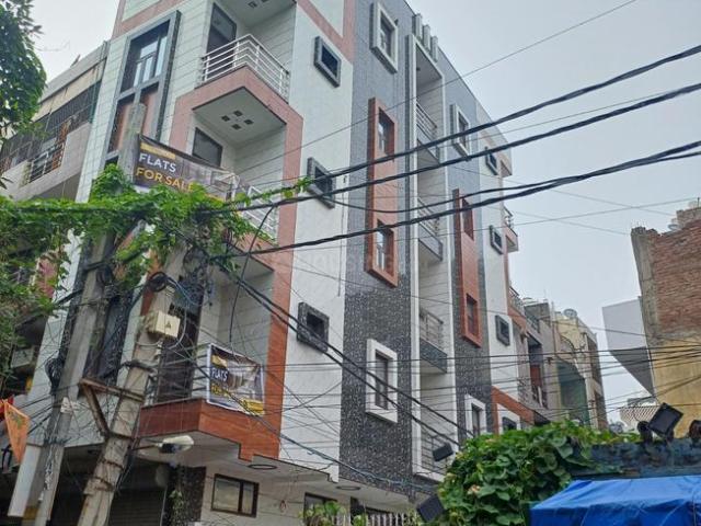 Flat for rent in North West Delhi, Deri
