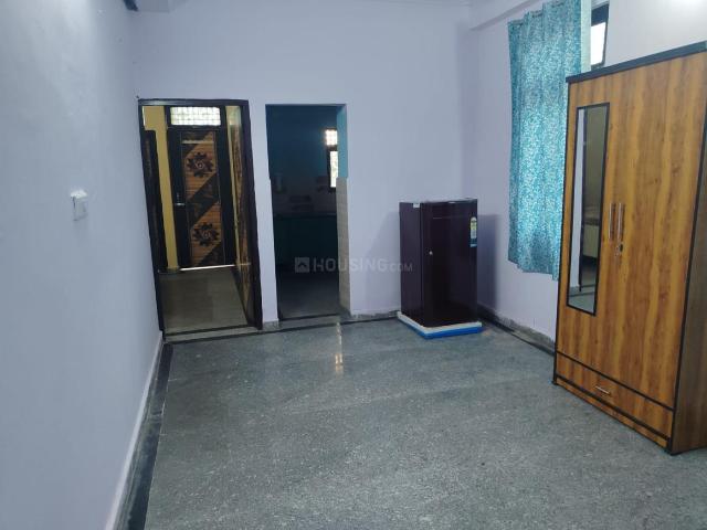 Flat for rent in Sector 62, Noida