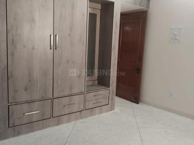 Flat for rent in Sector 63, Chandigarh