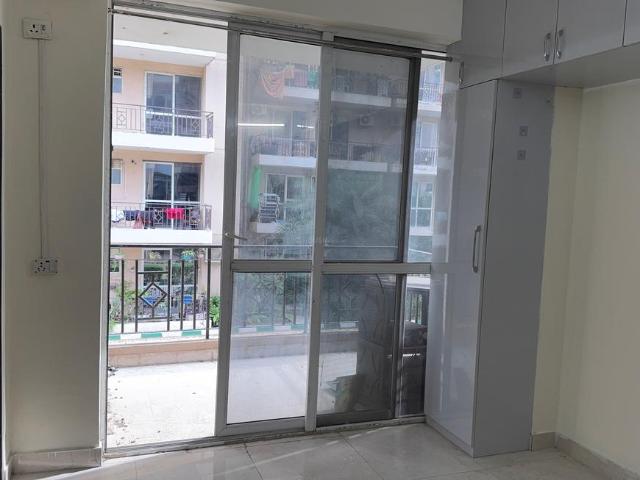 Flat for rent in Hariana
