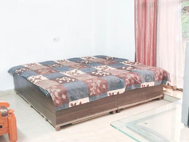 Flat for rent in Madya
