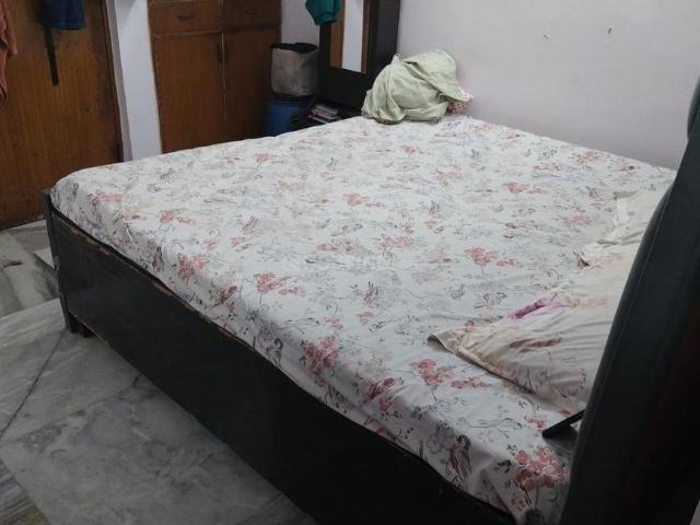 Flat for sale in South Delhi, Deri